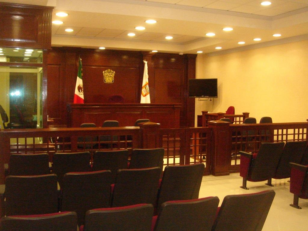 Amparados más de cinco mil funcionarios para ganar más que AMLO