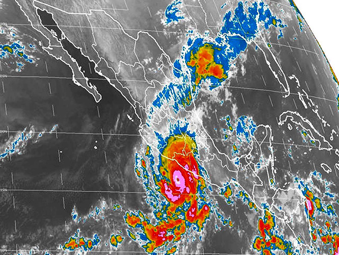 Declaran alerta roja en Guerrero y Michoacán por el huracán ‘Raymond’