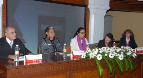 Presentan libro Ritualidad e interculturalidad otopame en el Colver