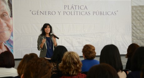 Realiza DIF Estatal Plática de Género y Políticas Públicas