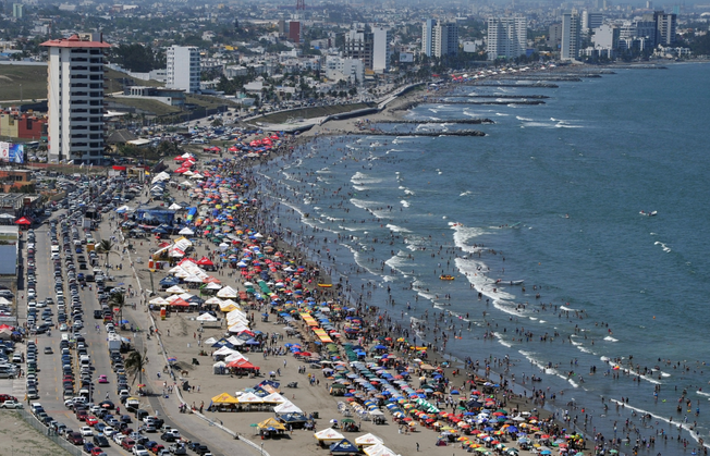 Playas de Veracruz-Boca del Río, aptas para los bañistas: Semarnat