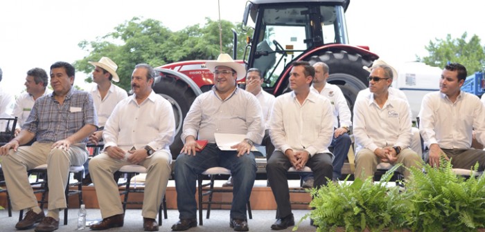El campo, palanca de cambio social y crecimiento económico: Javier Duarte