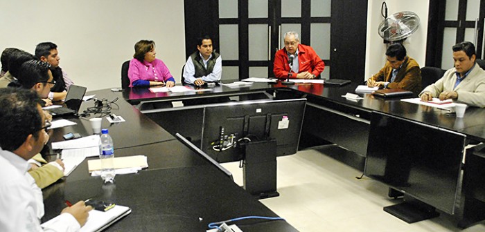 Seguimiento a las acciones por PC y Sedema para atender derrame en Coatzintla