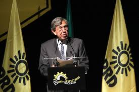 Prevé PT desbanda en el PRD tras renuncia de Cuauhtémoc Cárdenas