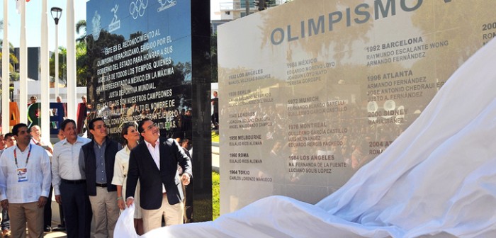 Devela gobernador Javier Duarte Muro al Olimpismo Veracruzano