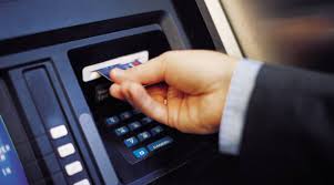 Alerta Condusef sobre clonación de tarjetas en cajeros automáticos
