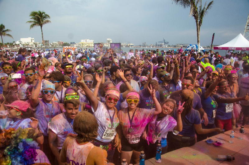Todo un éxito carrera Color Me Rad