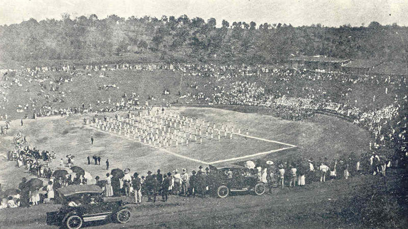 Con exposición fotográfica celebran 90 años del Estadio Xalapeño