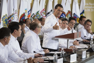 Se comprometen gobernadores a establecer la Reforma Educativa en los estados