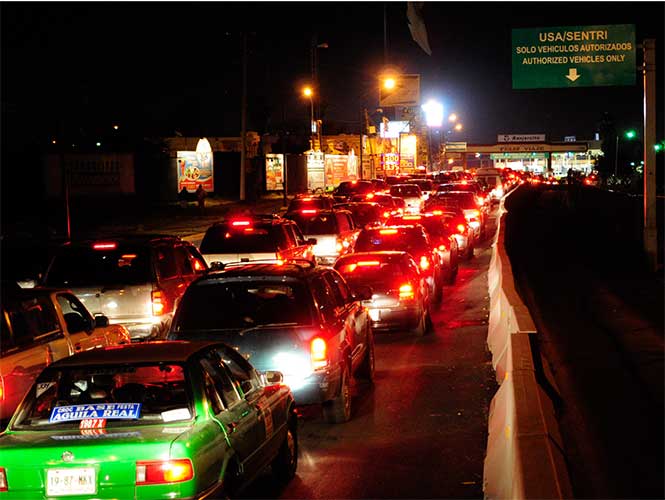 Autos extranjeros cumplirán con límites de emisión de contaminantes