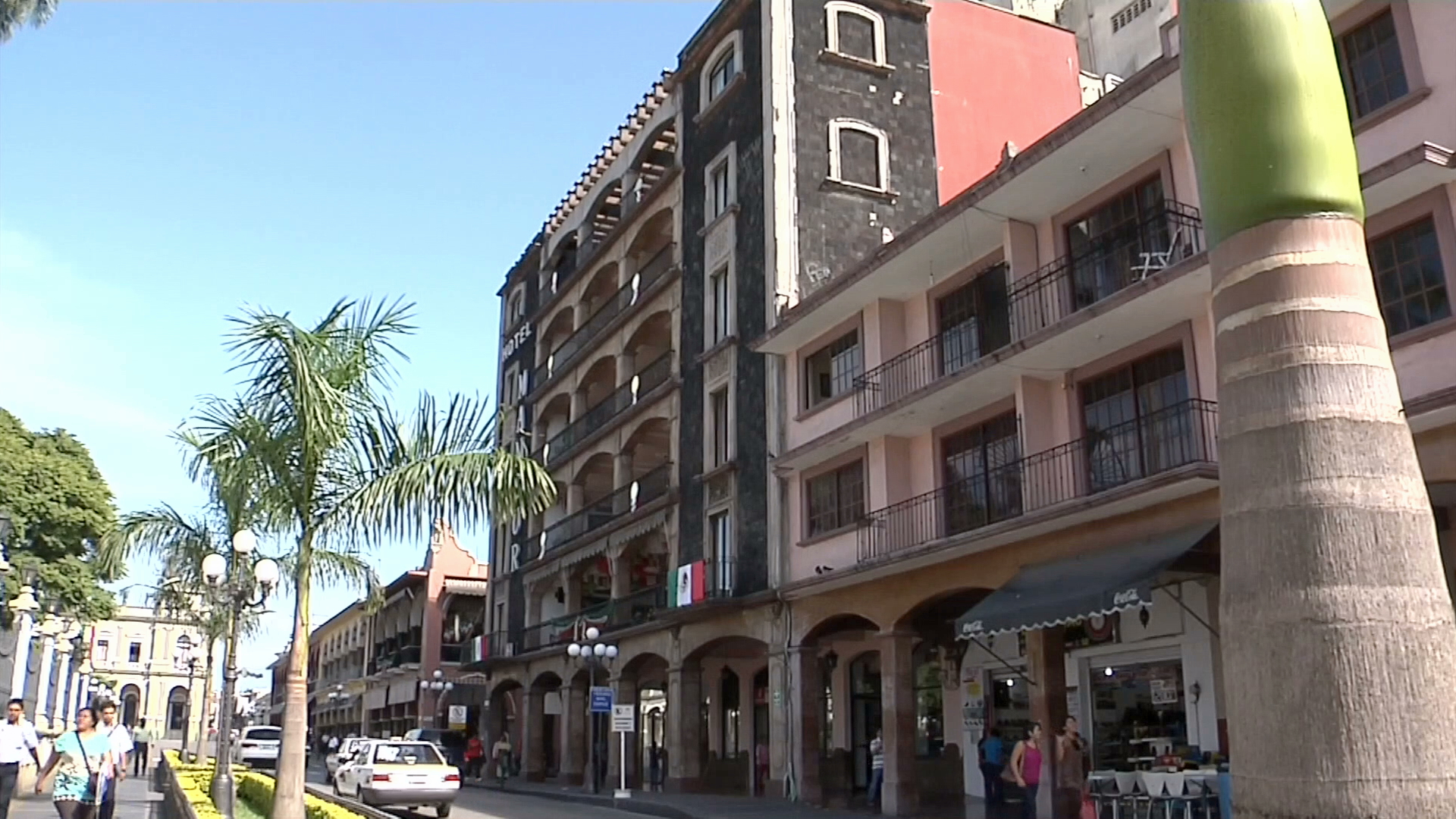 Hoteleros y restauranteros esperan repunte en vacaciones de verano