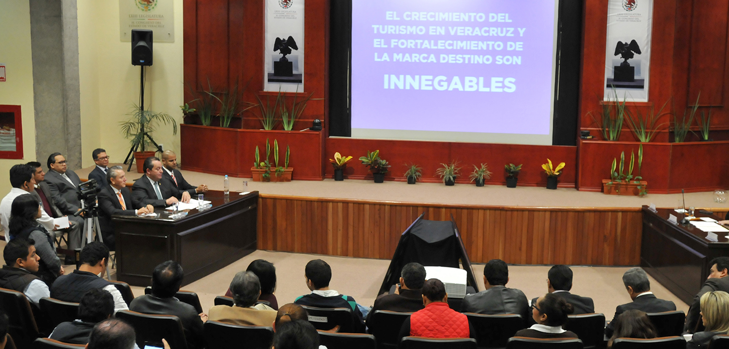Turismo, actividad estratégica que cambió a Veracruz: Harry Grappa