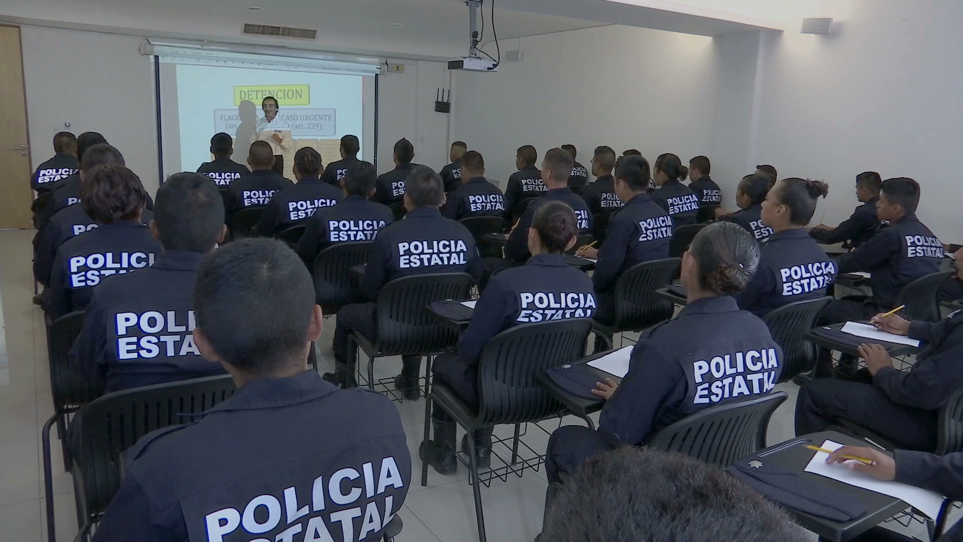 Respeto a los derechos humanos, base en la formación de policías en el CEIS