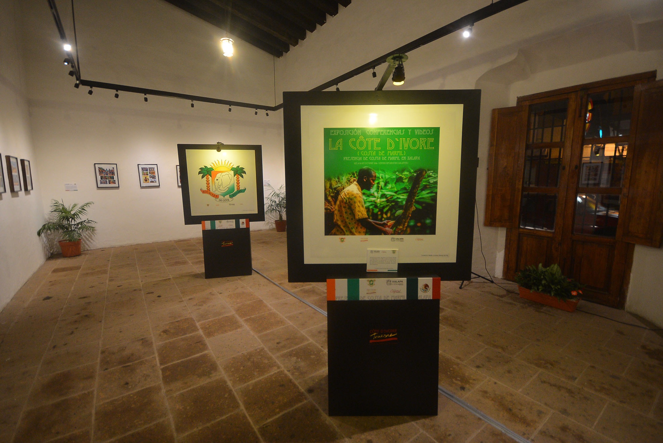 Este jueves concluirá la muestra fotográfica “Presencia de Costa de Marfil en Xalapa”