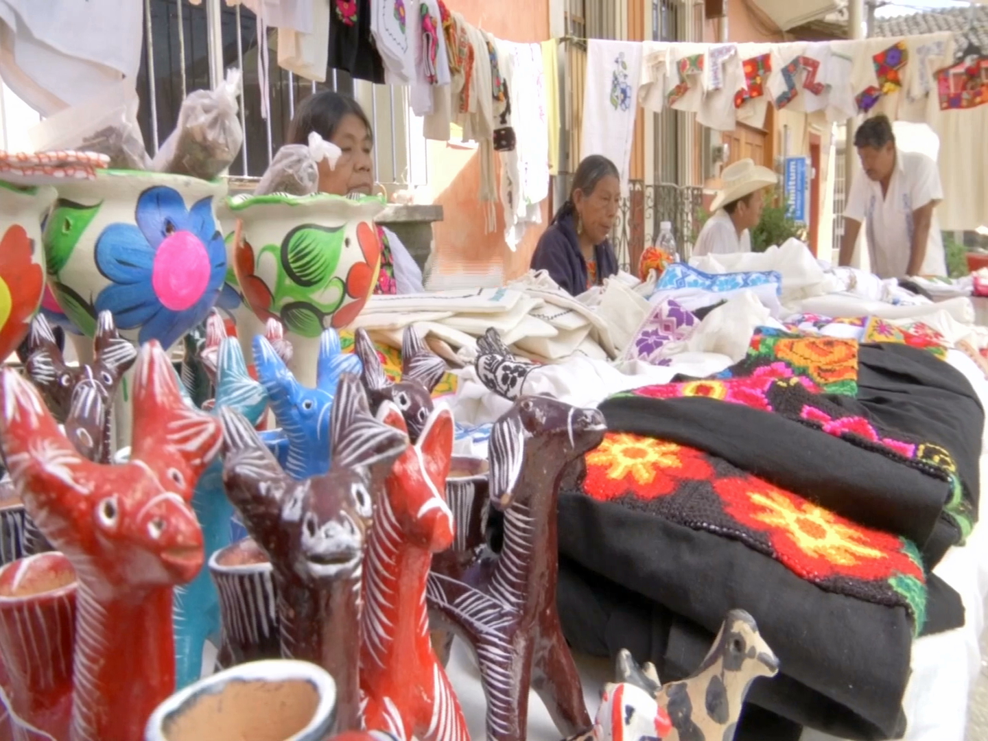 Con Festival Xantolo habitantes de la Huasteca celebran Todos Santos en Xalapa
