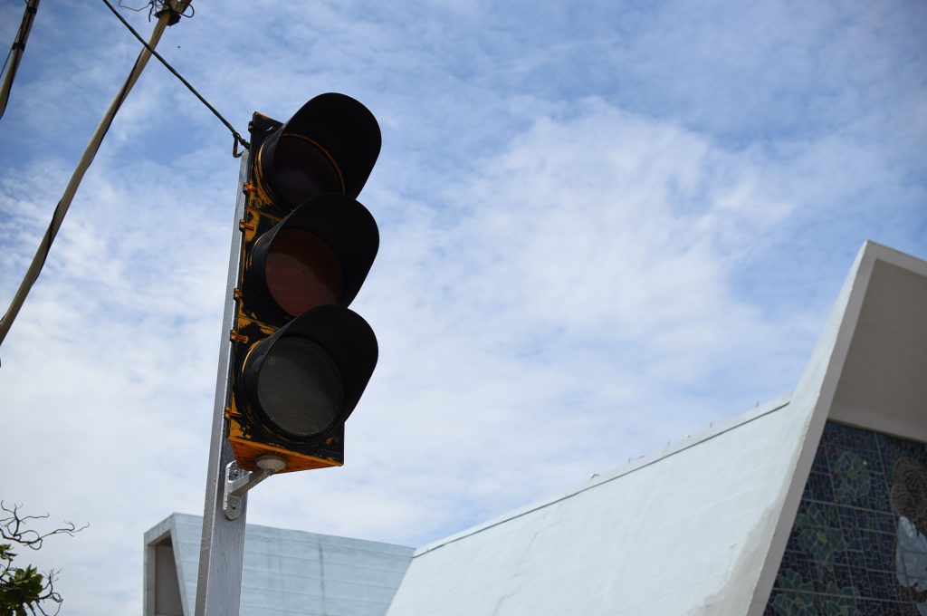Se necesitan más de 2 mdp para reparar los semáforos de Coatzacoalcos