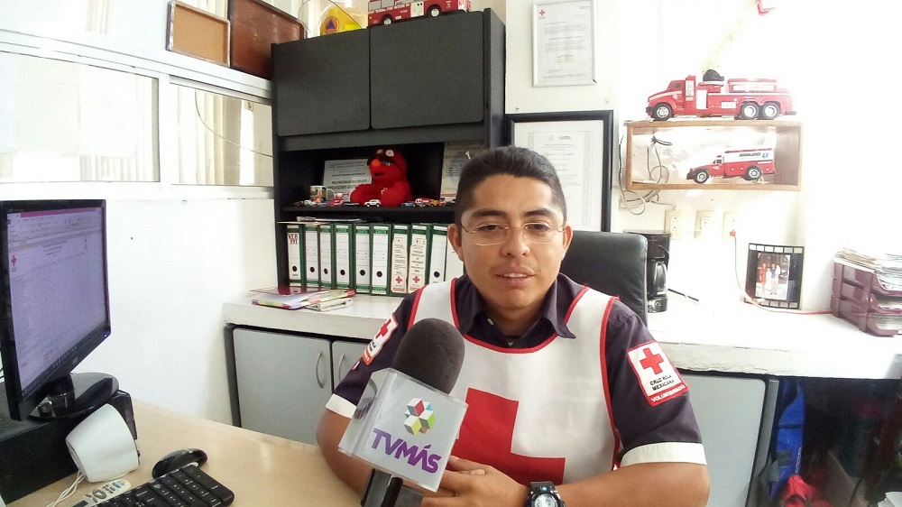 Piden que automovilistas cedan el paso a Cruz Roja para evitar decesos