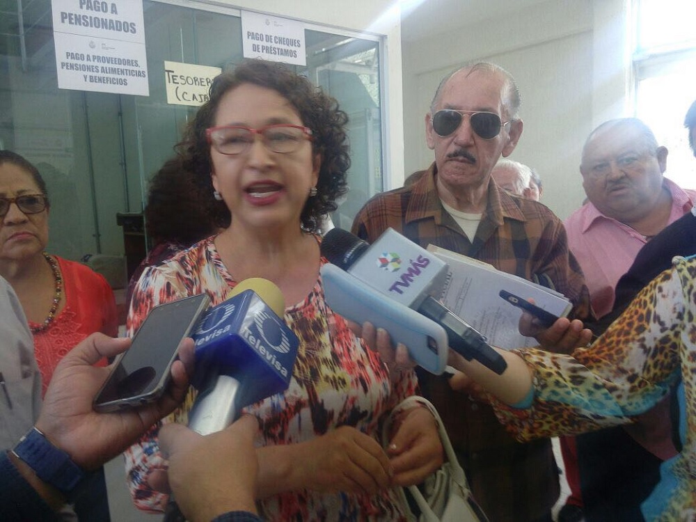 Jubilados del IPE demandan se liquiden adeudos pendientes