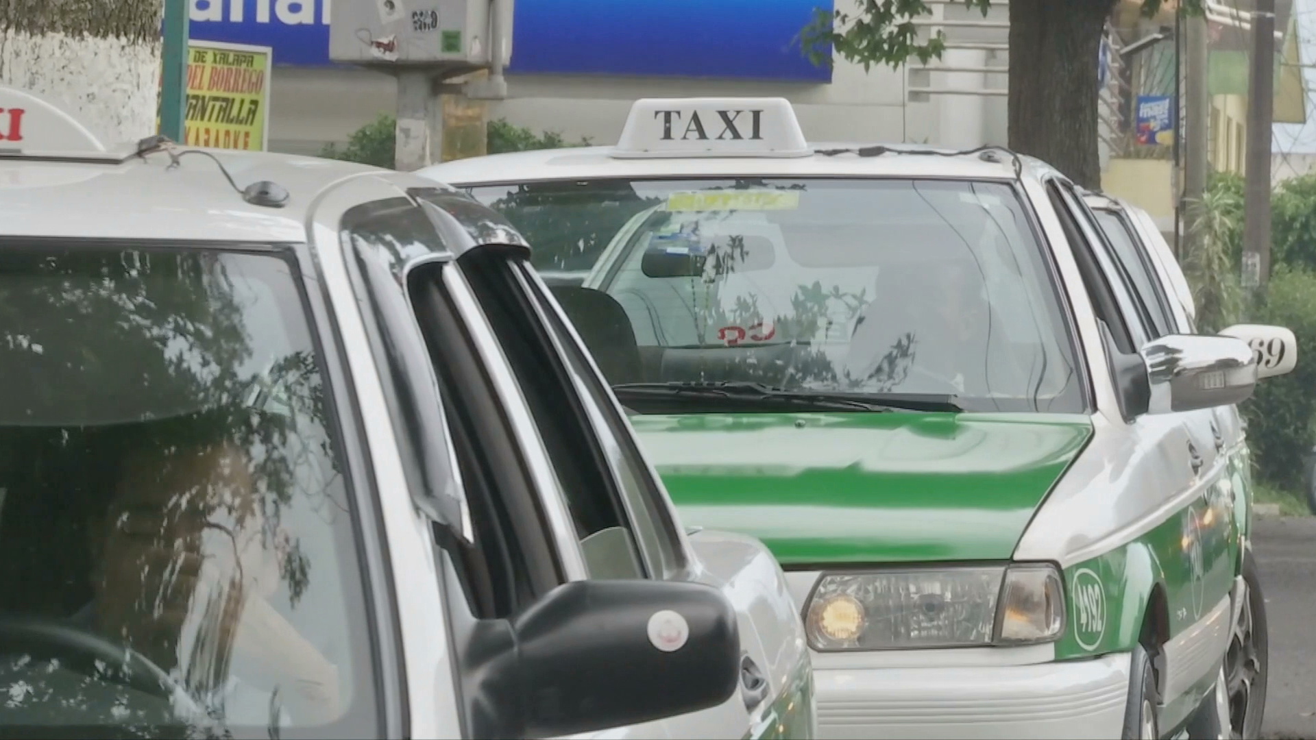 Con decretos de condonaciones, se busca tener un padrón confiable del transporte público