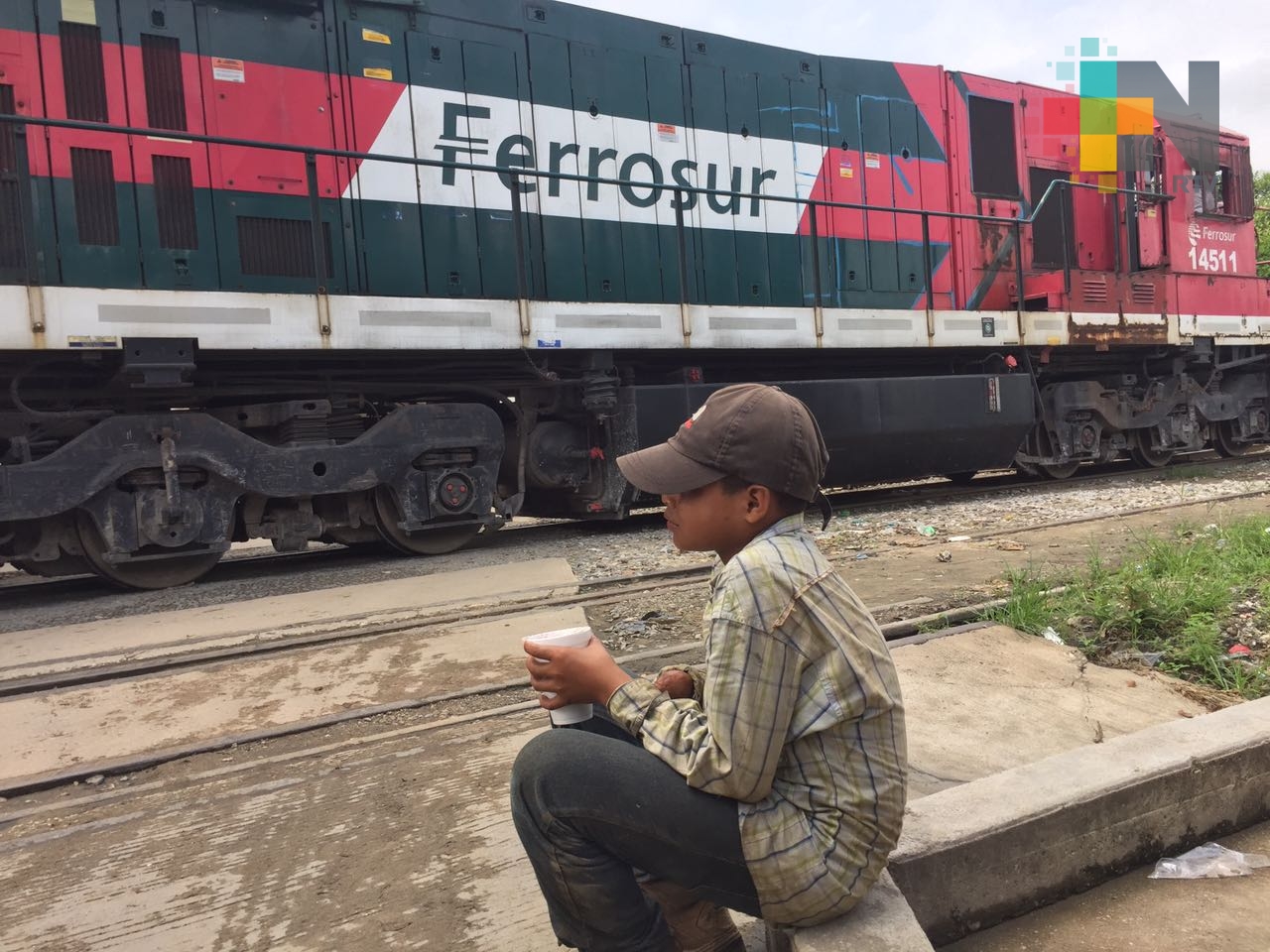 Menores migrantes sin compañía siguen transitando por territorio veracruzano