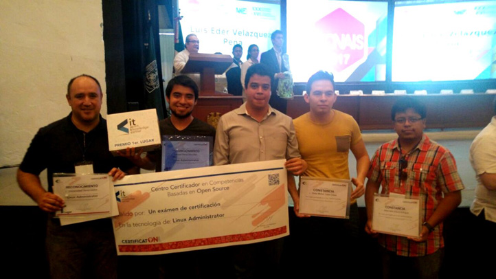 Estudiantes de Estadística UV destacaron en Congreso Internacional de Informática