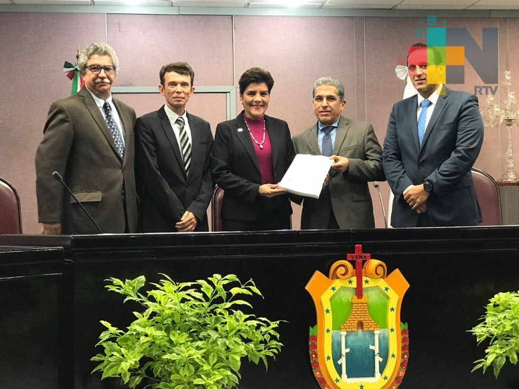Recibe el Congreso del Estado el presupuesto para el 2018