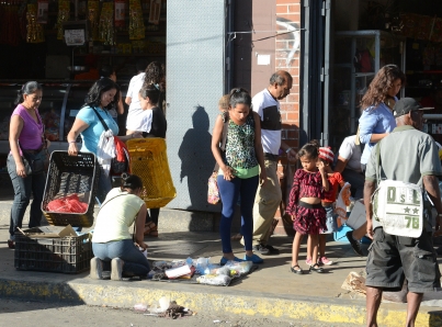 Huida de venezolanos de su país por la crisis afecta seriamente a Brasil