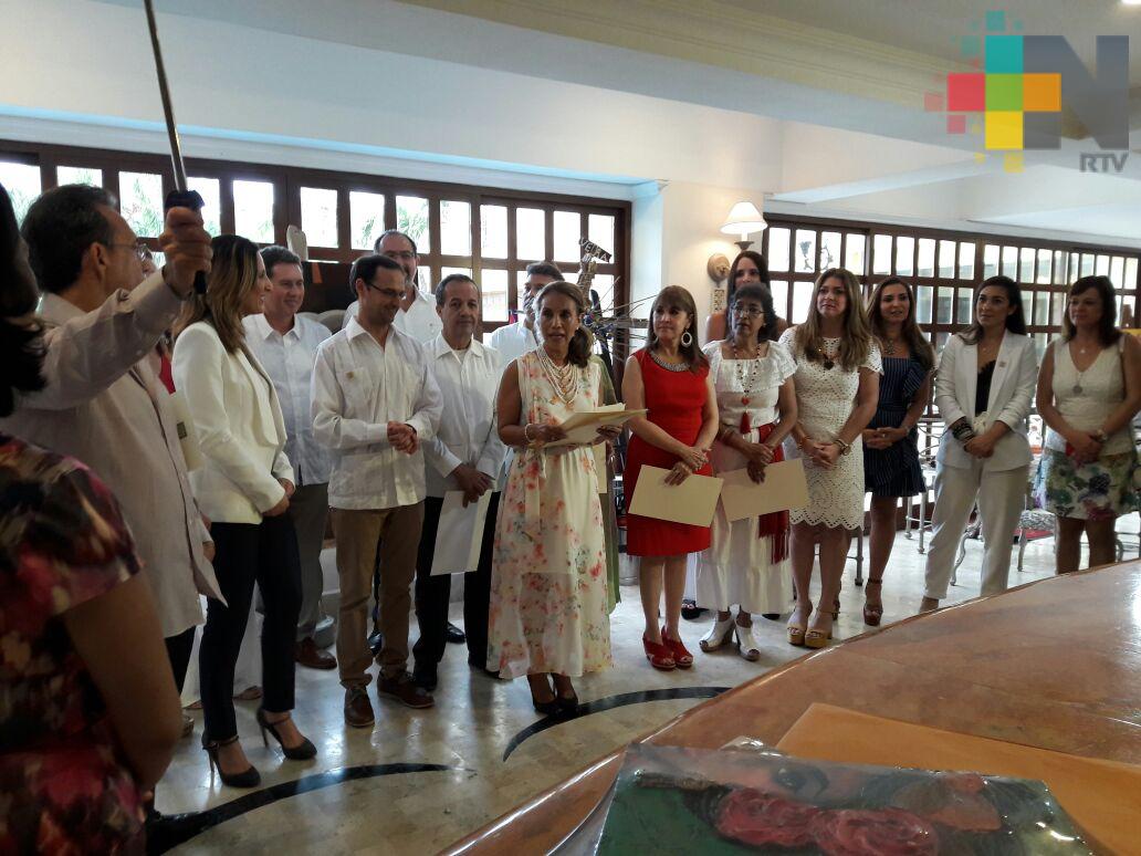 Entregan reconocimientos a artistas locales que han proyectado la cultura veracruzana