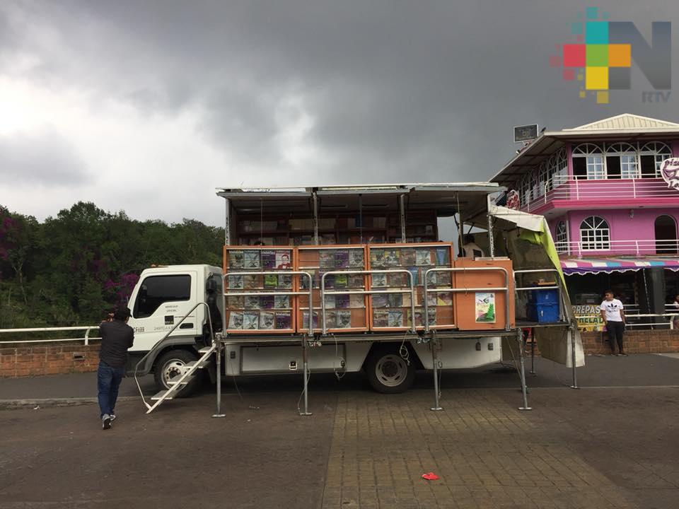 Llega el librobús a Xalapa