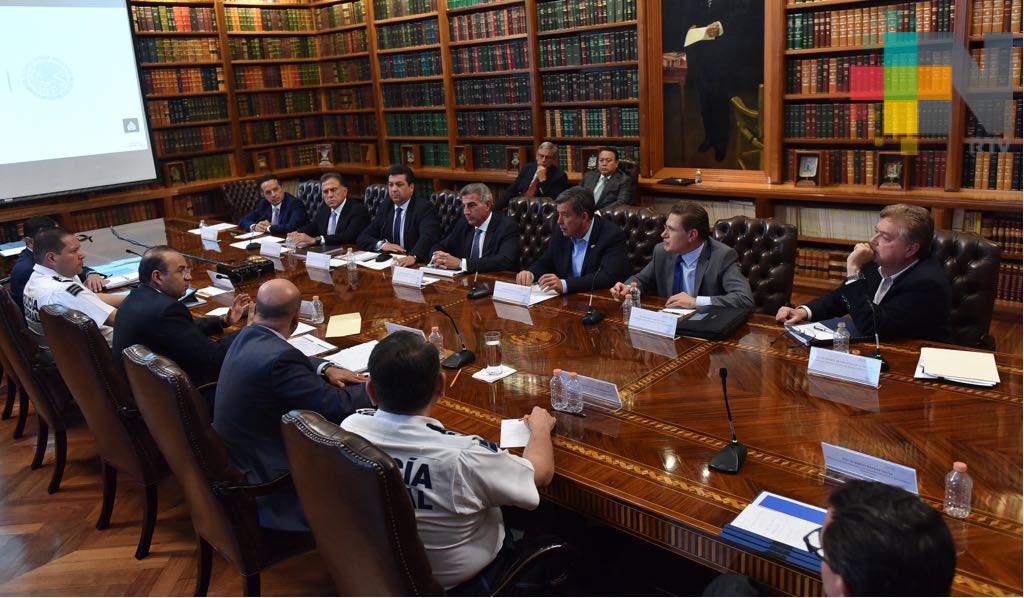 Gobierno federal y gobierno del estado acuerdan reforzar seguridad en Veracruz
