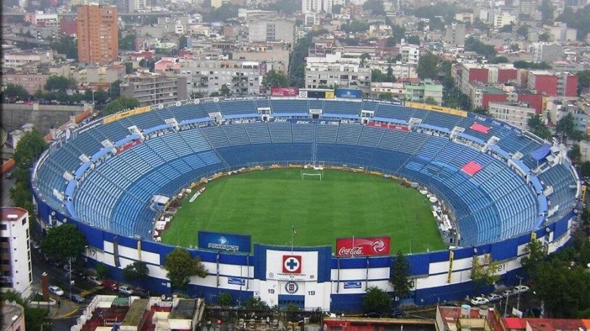 Con nostalgia y decepción, Cruz Azul se despide del Azul ante Morelia
