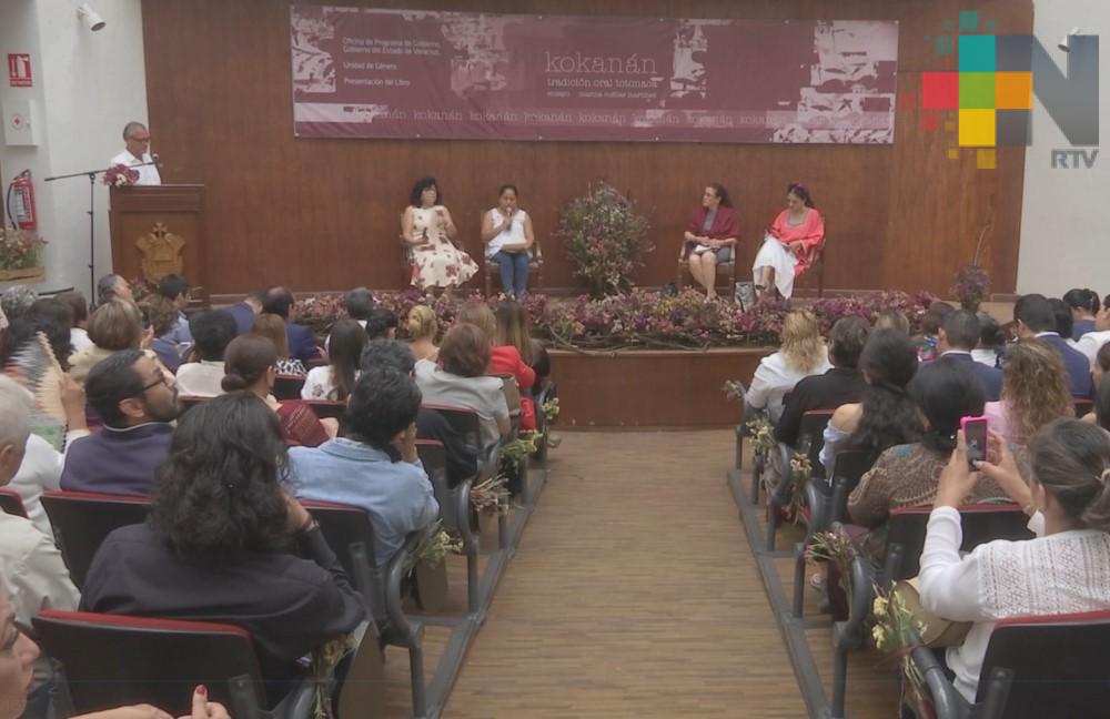 Presentan el libro “Kokanán”, tradición oral totonaca