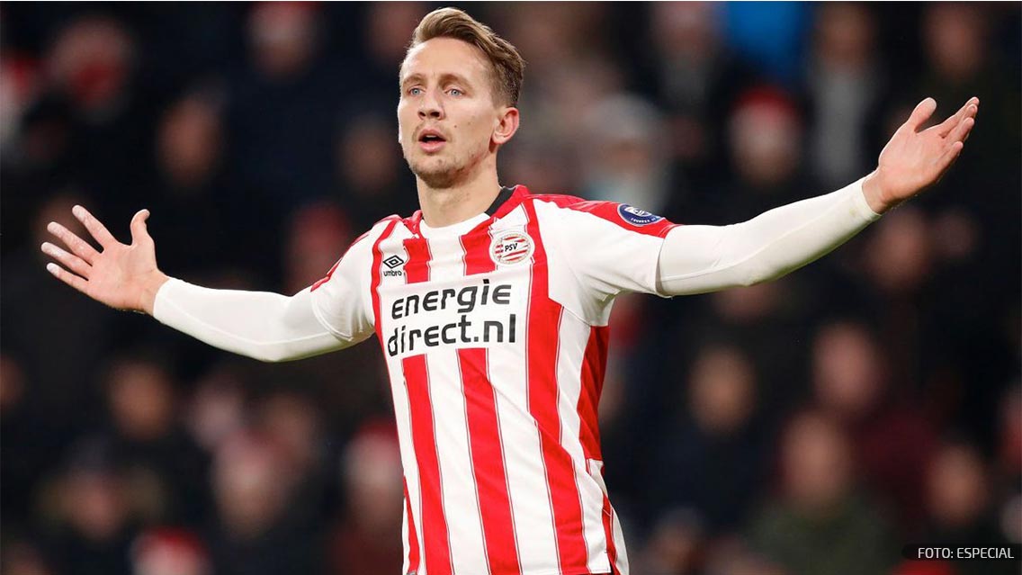 Representante de futbolista Luuk de Jong analizará oferta del América