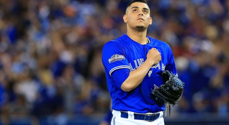 Policía de Toronto confirma arresto de Roberto Osuna