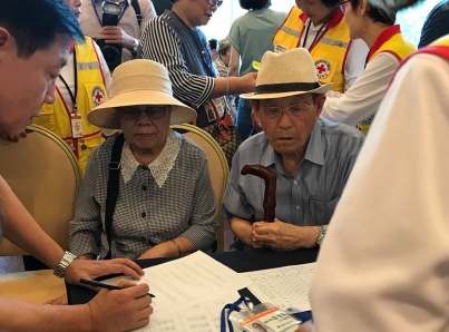 Las dos Coreas comienzan reuniones de familias separadas por la guerra