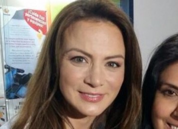 Silvia Navarro y Osvaldo Benavides estrenan “Donde los mundos colapsan”