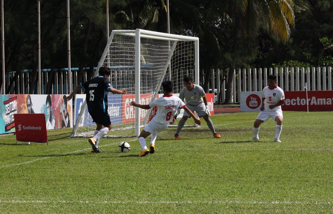 IVD y FEMEXFUT entregarán material deportivo en Veracruz