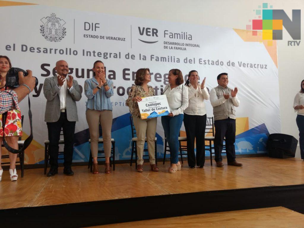 Presidenta del DIF estatal preside Segunda Entrega de Proyectos Productivos 2018