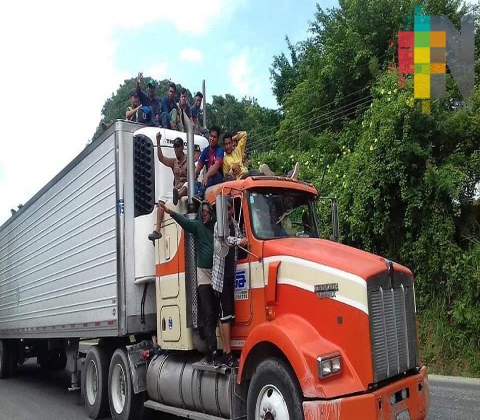 Caravana de migrantes, nuevo problema para conductores de unidades de transporte
