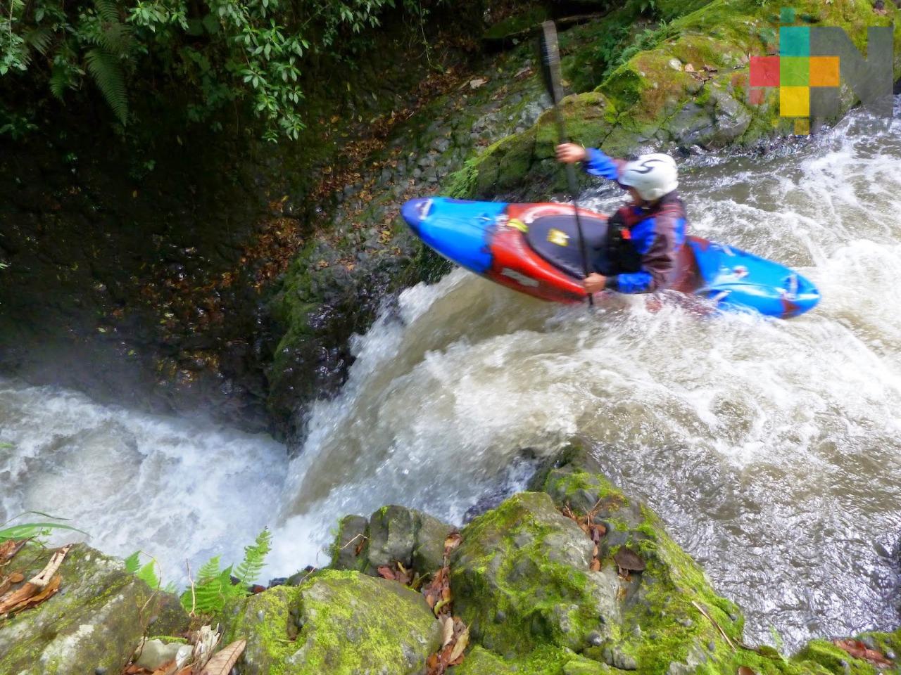 Todo listo para la Carrera Internacional de Kayaks