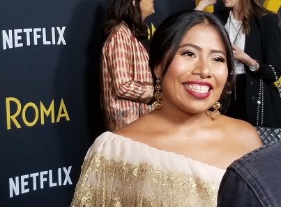Yalitza Aparicio recibe Premio Virtuosos en el Festival de Santa Bárbara