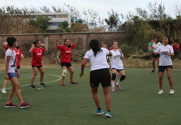 Balonmano de Coatzacoalcos rumbo a Olimpiada Estatal