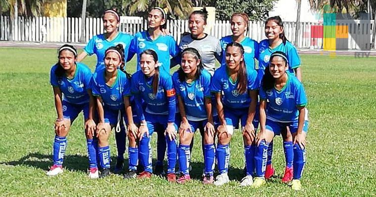Halcones UV ante la Ibero en el Campeonato Universitario de Futbol