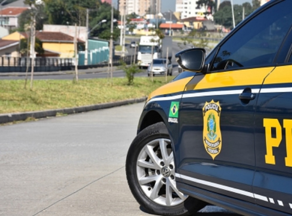 Adolescentes en escuela de Sao Paolo matan a seis personas y se suicidan