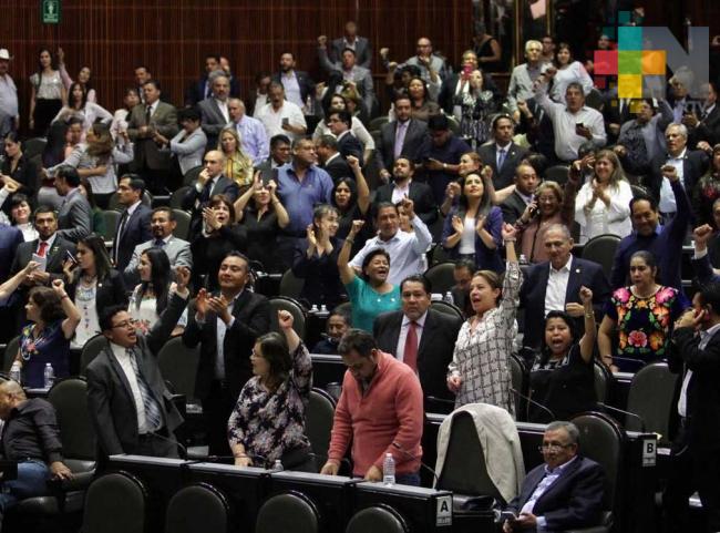 Aprueban revocación de mandato y oposición llama a “no reelección”