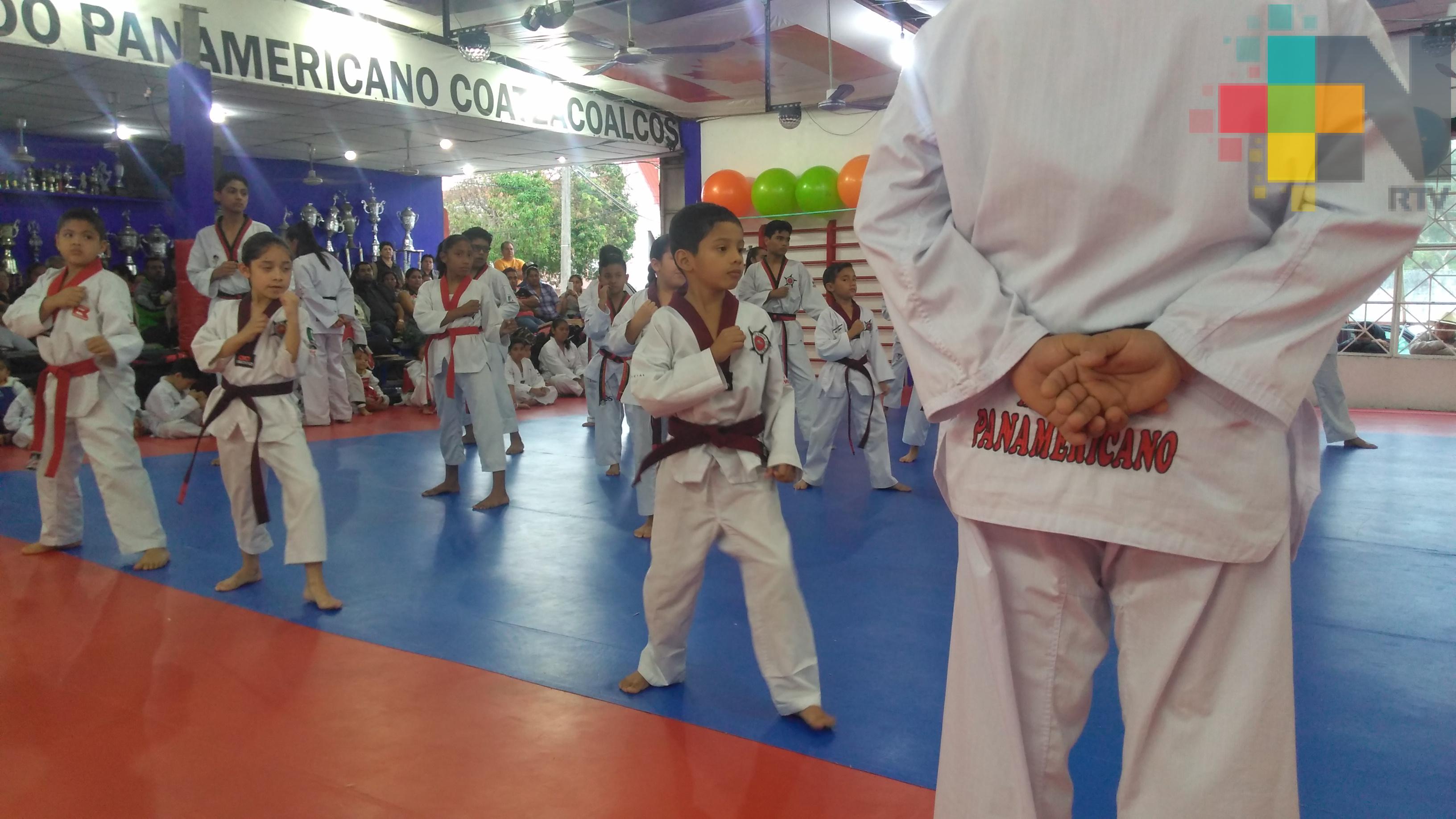 Evaluados artemarcialista de Coatzacoalcos