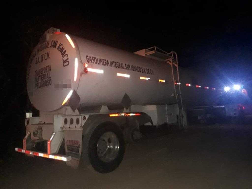 En Jáltipan recuperan cuatro vehículos con reporte de robo