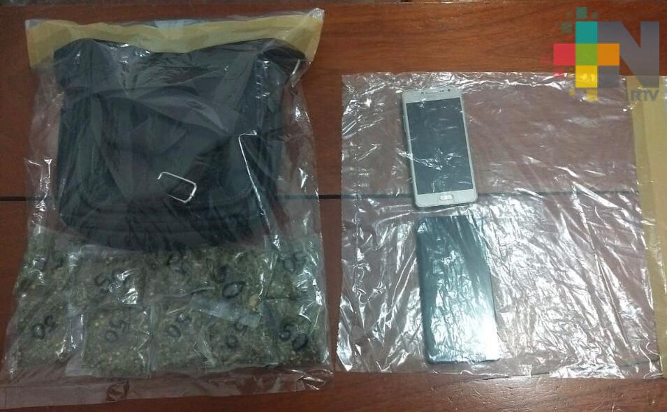 Dos detenidos por delitos contra la salud; uno es policía municipal de Espinal