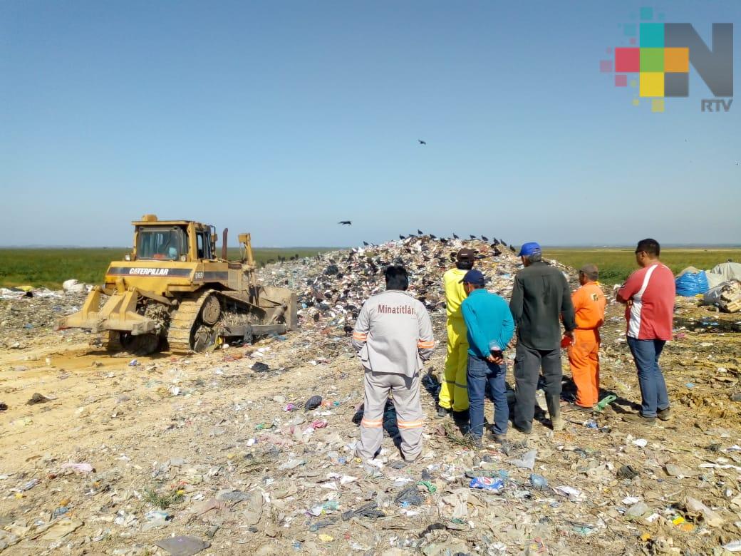 Capacitan SEDEMA y SEMARNAT a operadores de tiraderos de residuos