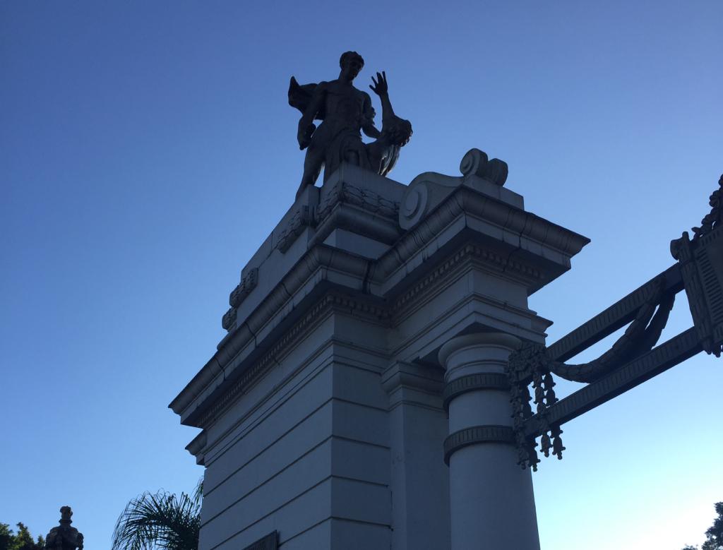 Columna dórica, Estadio Xalapeño